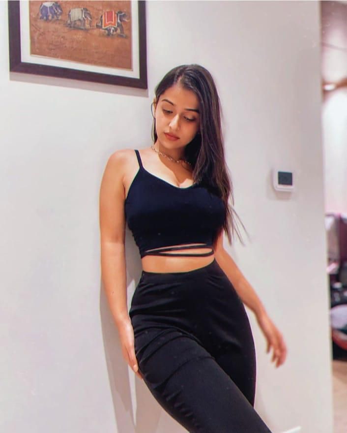 Gangtok Escorts in Sector 62